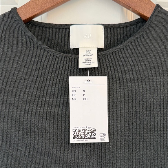 H&M Black Ribbed Dress - Picture 2 of 3